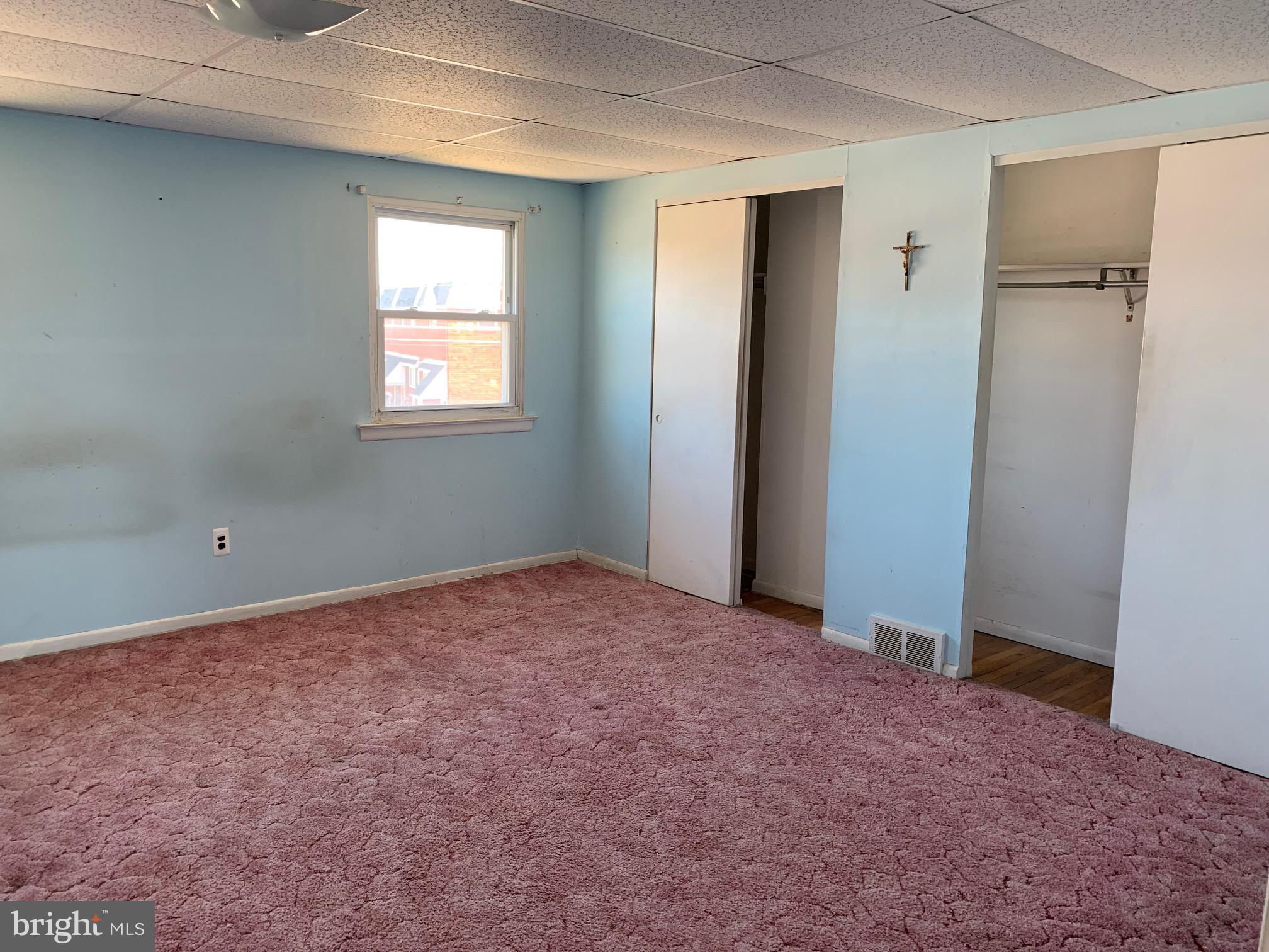 12146 Medford Road Philadelphia, PA 19154 - Photo 2 of 18 Master Bedroom