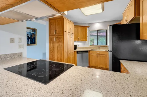 $259,500 | 701 Clusterwood Drive, Yalaha, FL 34797