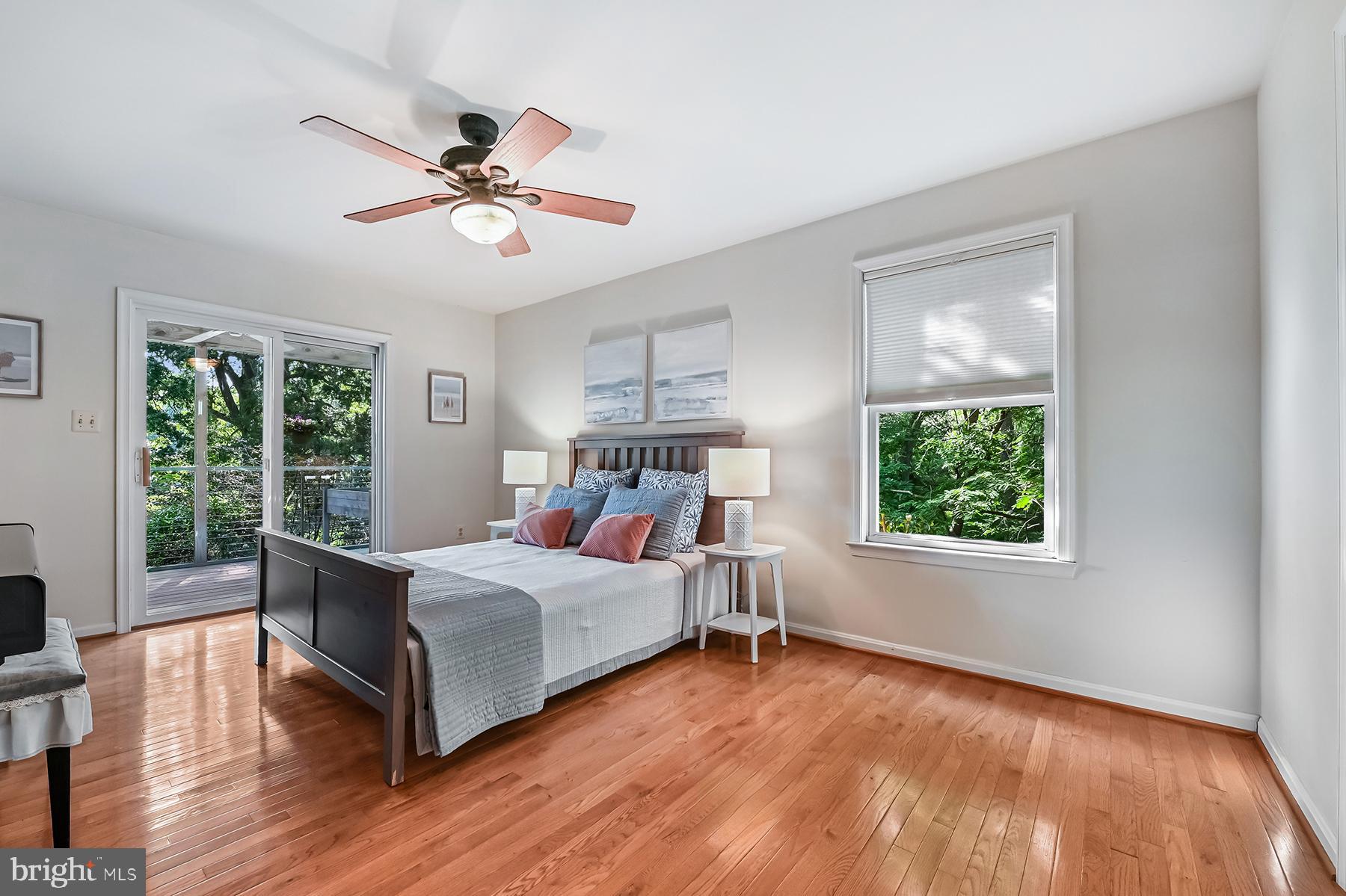 4119 Waterview Drive Edgewater, MD 21037 - Photo 11 of 20 a bed room with a bed and a window