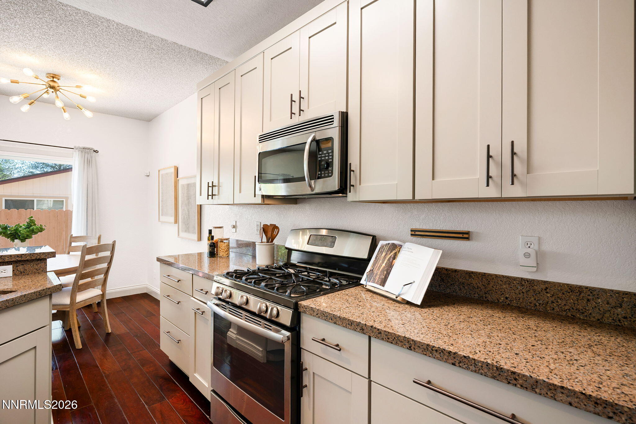 4304 Loreto Lane Reno, NV 89502 - Photo 13 of 36 13-web-or-mls-4304 Loreto Ln-13