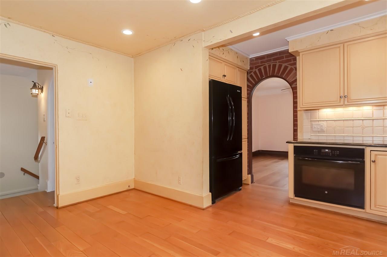 762 Bedford Road Grosse Pointe Park, MI 48230 - Photo 26 of 57
