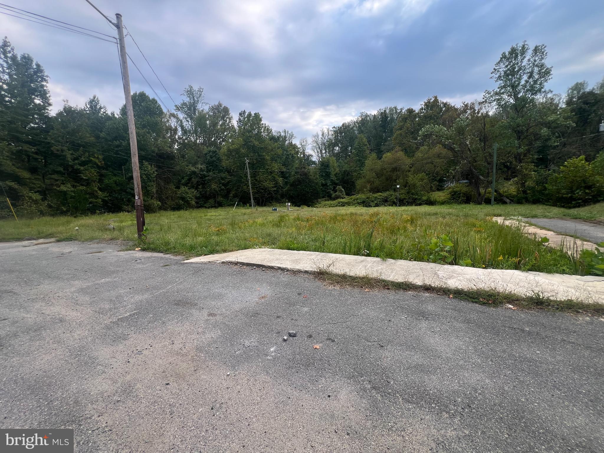 752 Widewater Road Stafford, VA 22554 - Photo 14 of 33 a view of a park