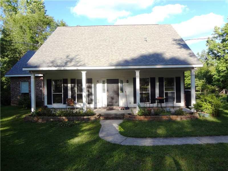 18504 Nelson Road Covington, LA 70435 - Photo 1 of 25
