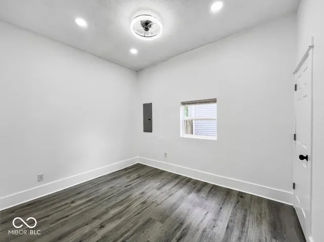 $1,700 | 4923 East University Avenue, Indianapolis, IN 46201