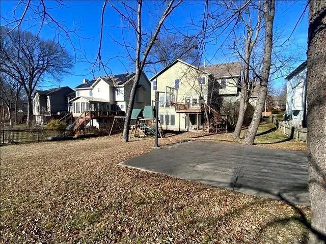 $338,500 | 1172 White Oak Lane, Liberty, MO 64068