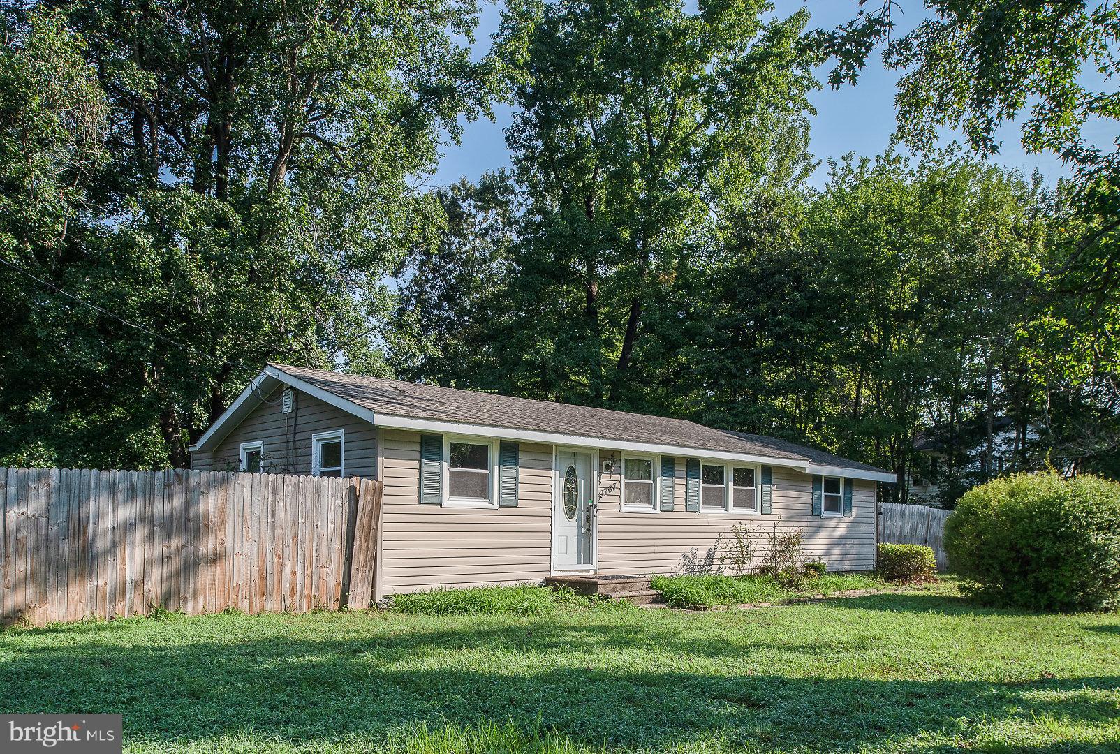 13707 Long Branch Road Woodford, VA 22580 - Photo 3 of 30 Exterior (Front)
