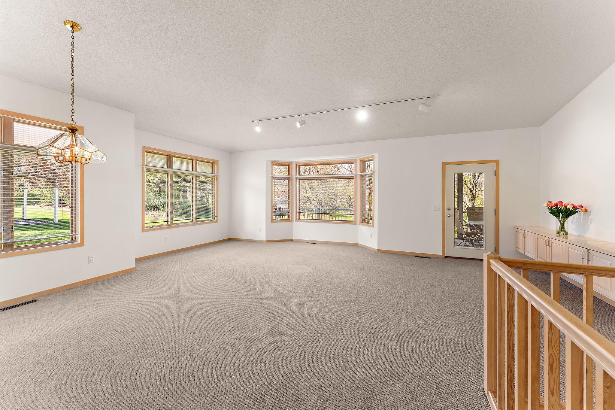 8914 Hilloway Road Eden Prairie, MN 55347 - Photo 7 of 45