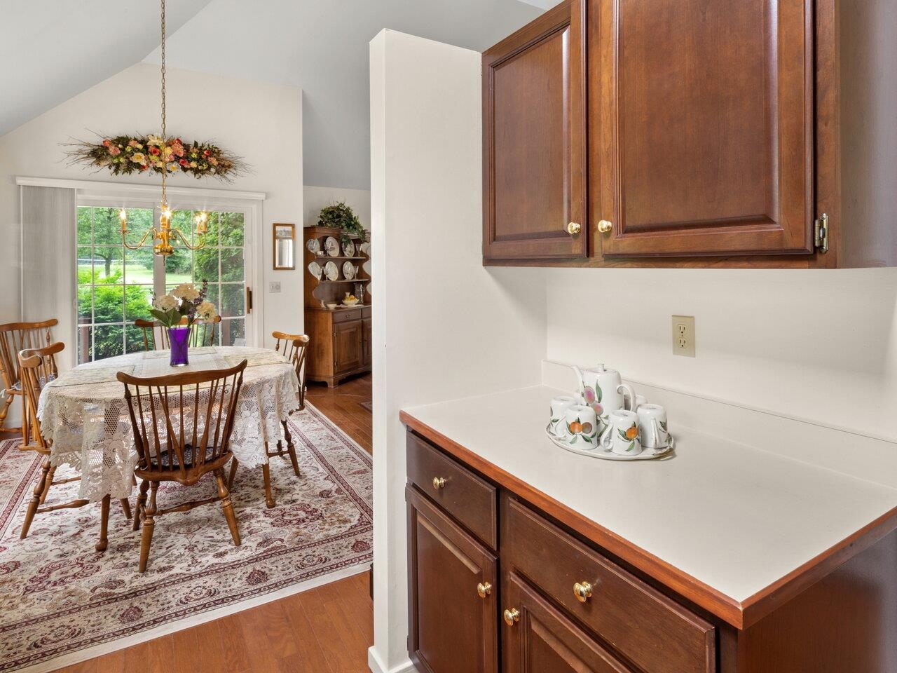 38 Eastman Farm Road Burlington, VT 05408 - Photo 4 of 24 Gallery Image 4