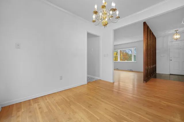 $449,000 | 102 Lantern Drive, Monroe, CT 06468