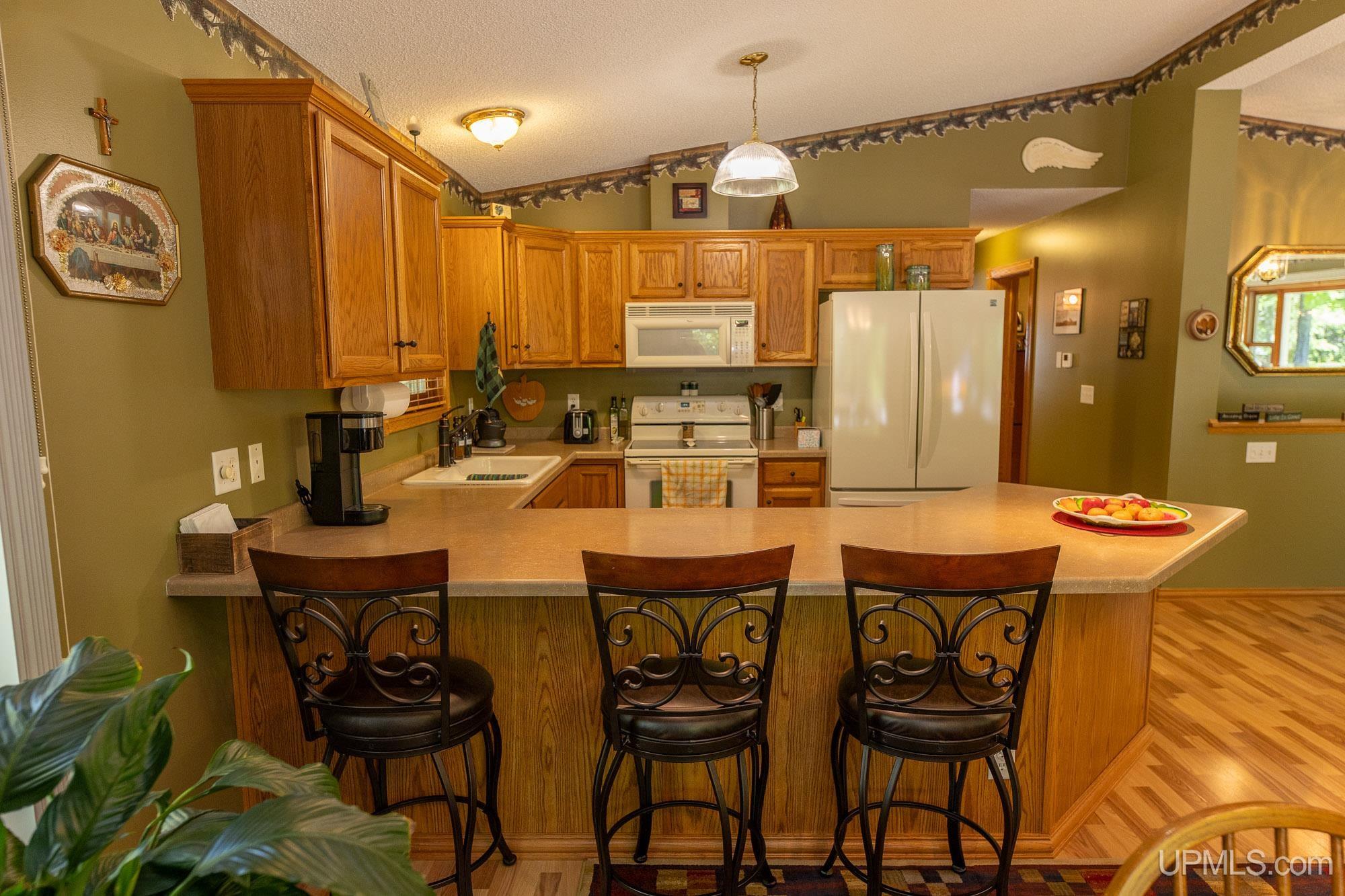 70 Feather Ridge Road Marquette, MI 49855 - Photo 12 of 59