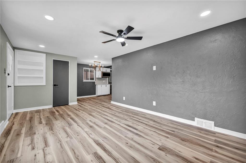 3757 Schuette Road Pittsburgh, PA 15227 - Photo 7 of 26 Gallery Image 7