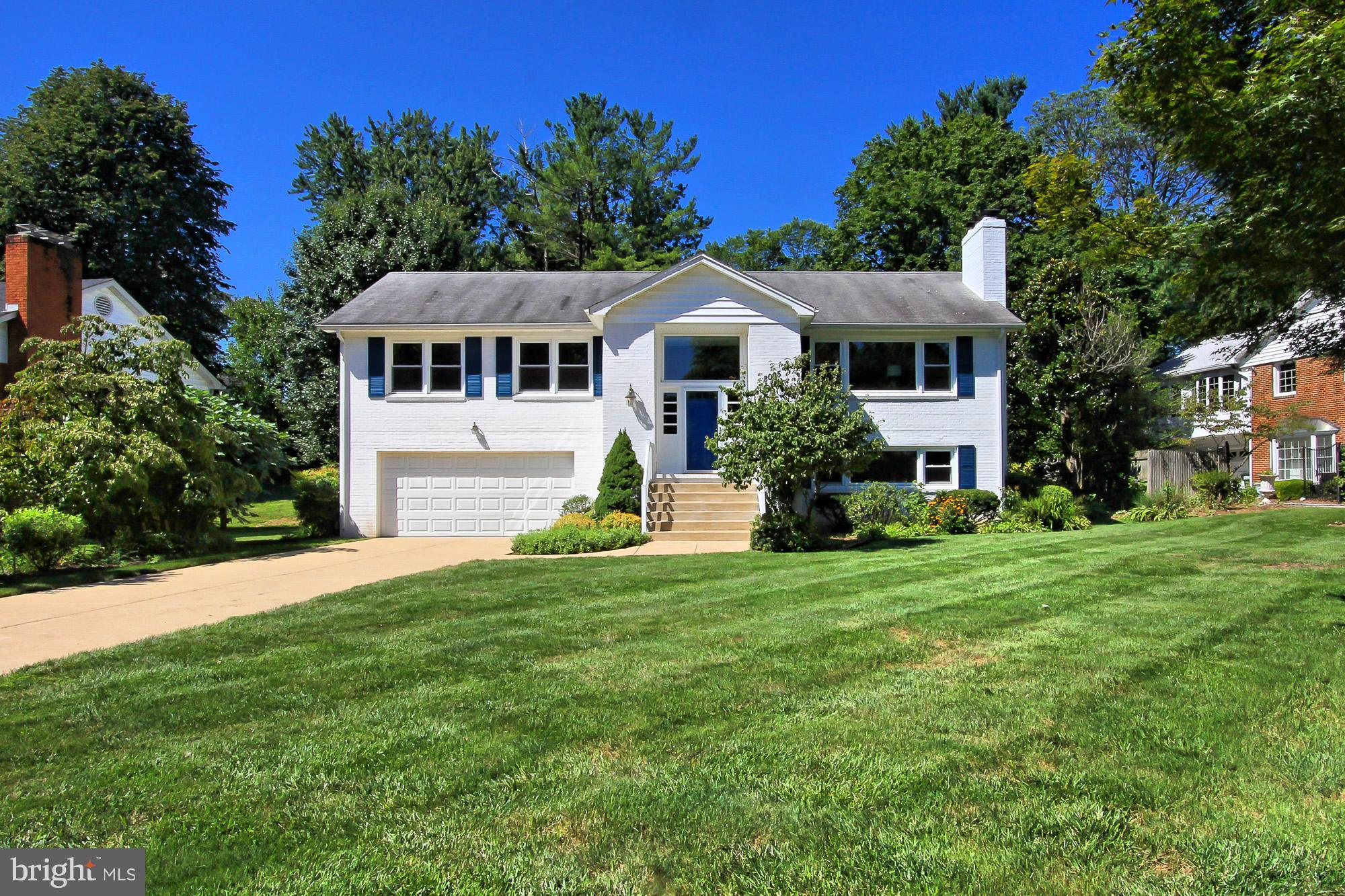 8025 Falstaff Road McLean, VA 22102 - Photo 1 of 29 Exterior (Front)
