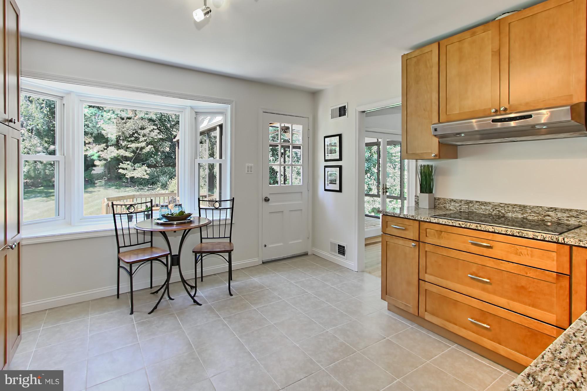 8025 Falstaff Road McLean, VA 22102 - Photo 14 of 29 Kitchen
