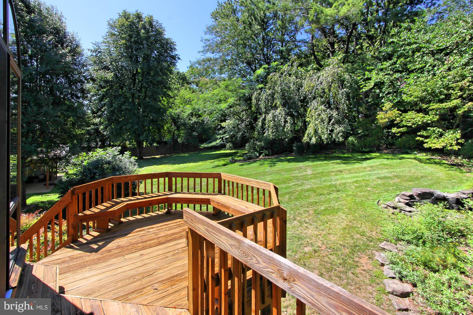 8025 Falstaff Road McLean, VA 22102 - Photo 26 of 29 Exterior (Rear)