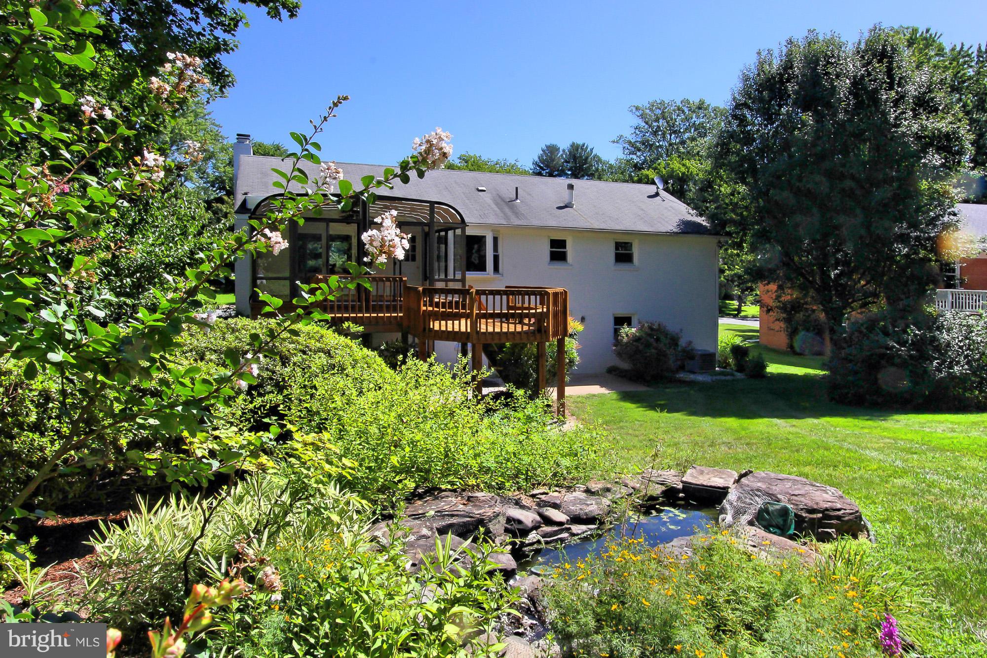 8025 Falstaff Road McLean, VA 22102 - Photo 27 of 29 Exterior (Rear)