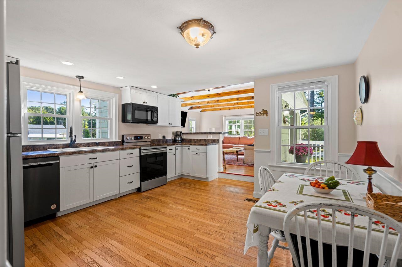 96 Folly Mill Road Seabrook, NH 03874 - Photo 3 of 41