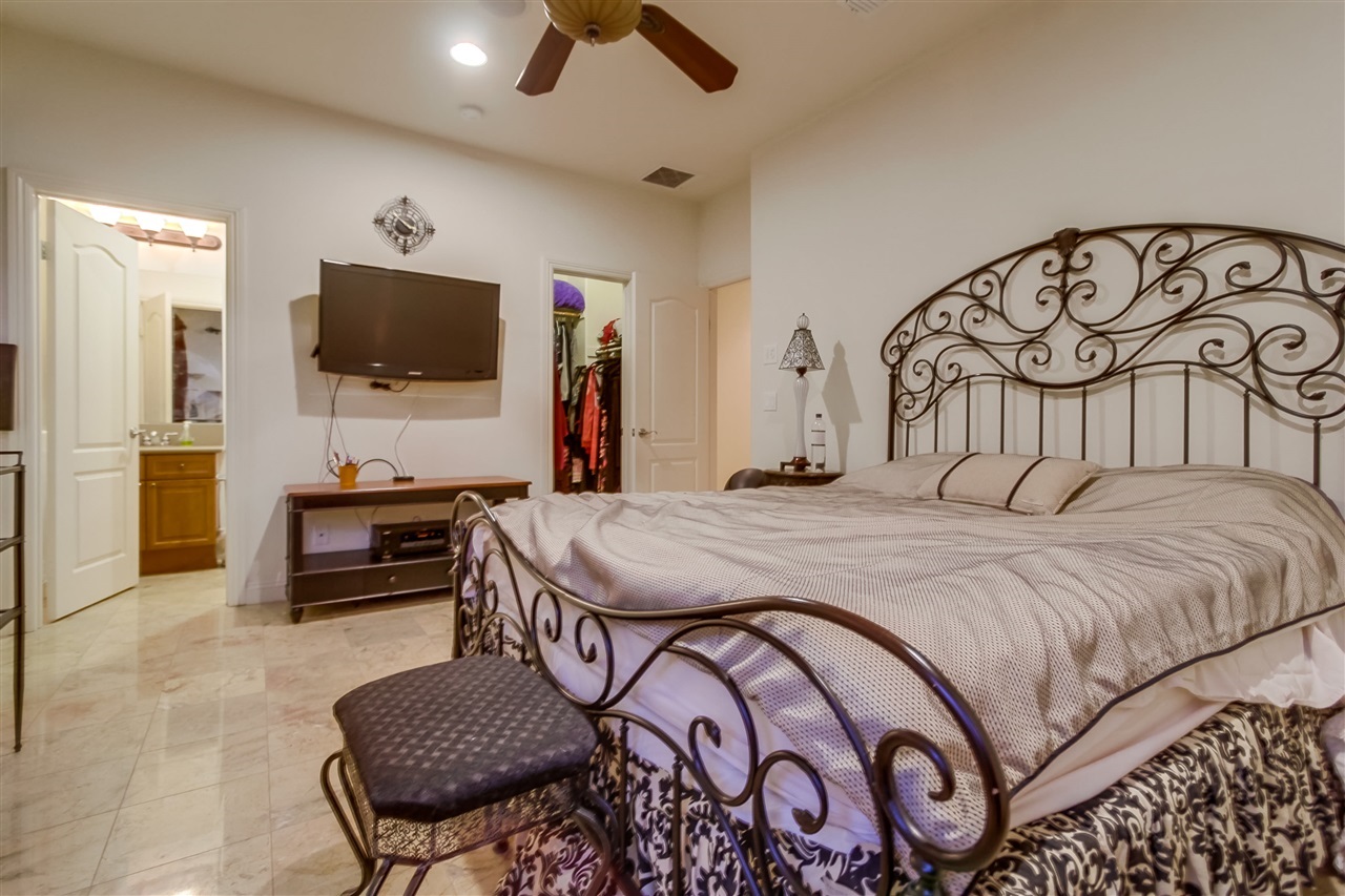 3202 Corte Bosque Carlsbad, CA 92009 - Photo 22 of 25