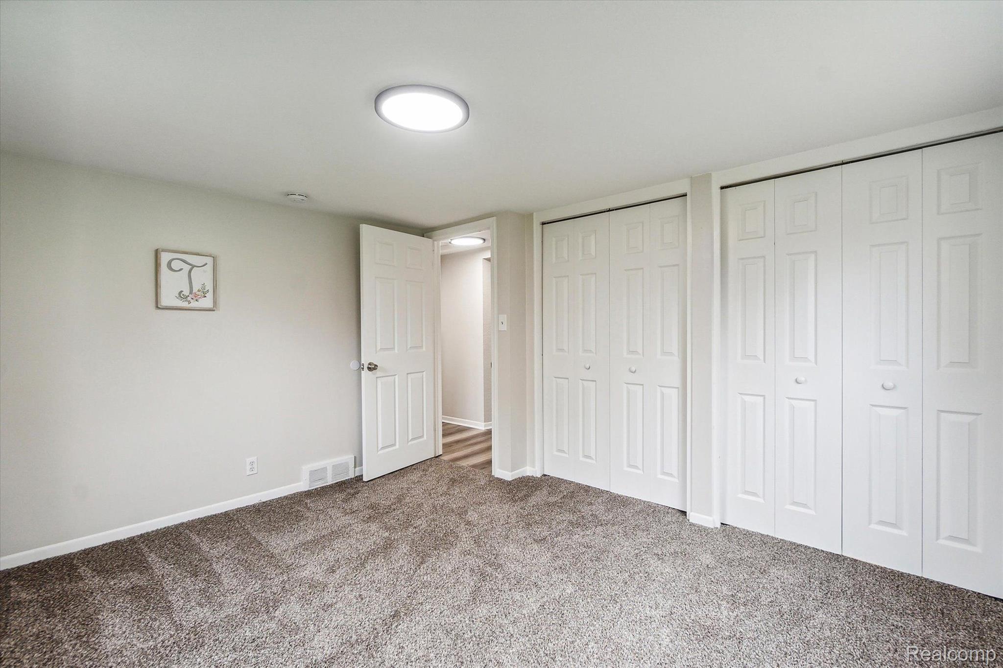 4068 Richfield Road Flint, MI 48506 - Photo 14 of 30 Gallery Image 14