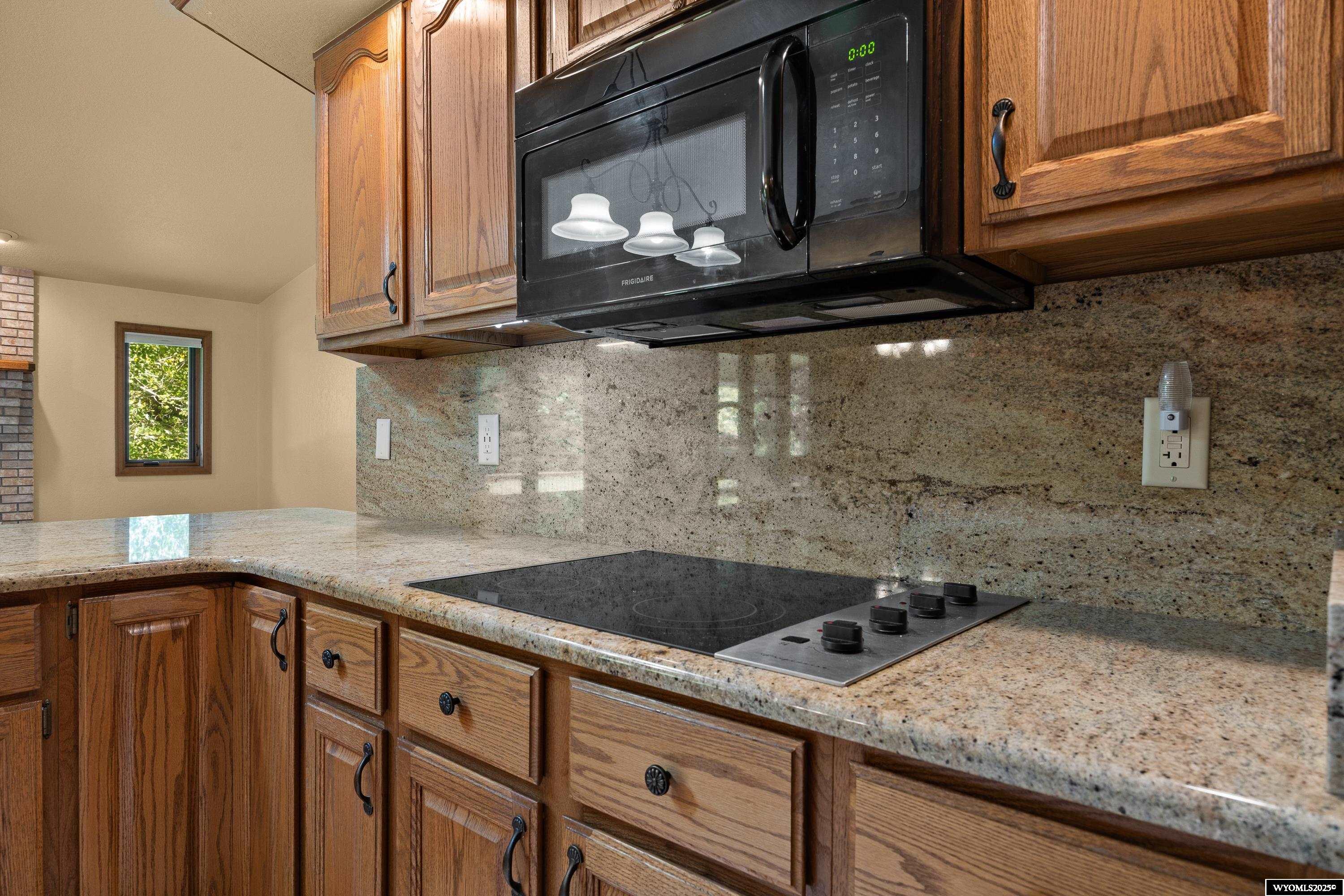 1920 Rustic Court Casper, WY 82609 - Photo 12 of 36