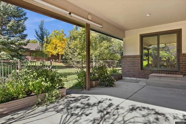 $673,000 | 1920 Rustic Court, Casper, WY 82609