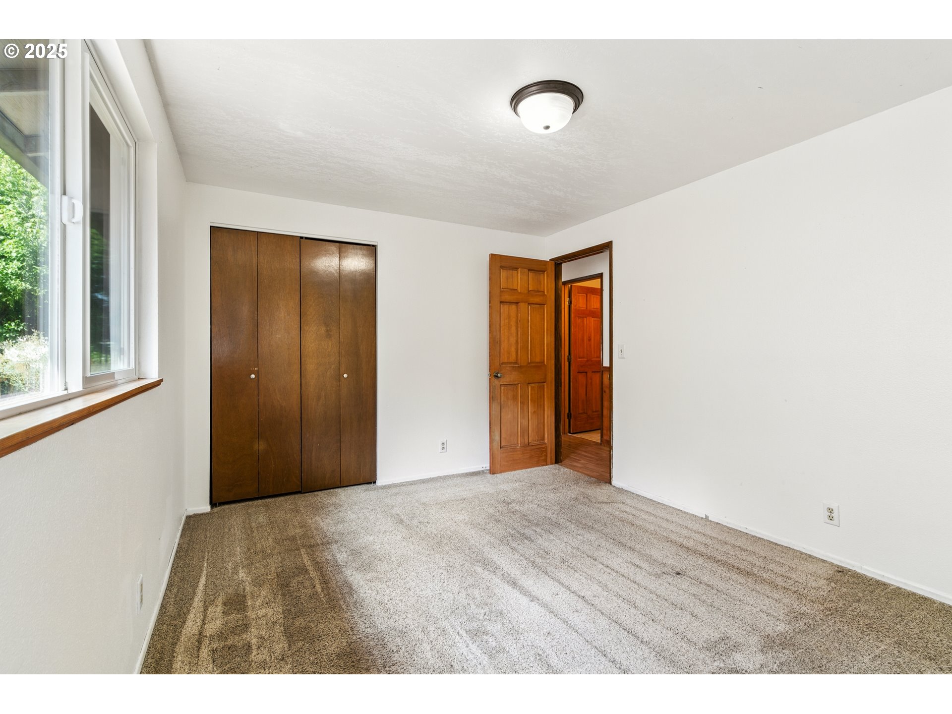 810 Birch Street Junction City, OR 97448 - Photo 11 of 22