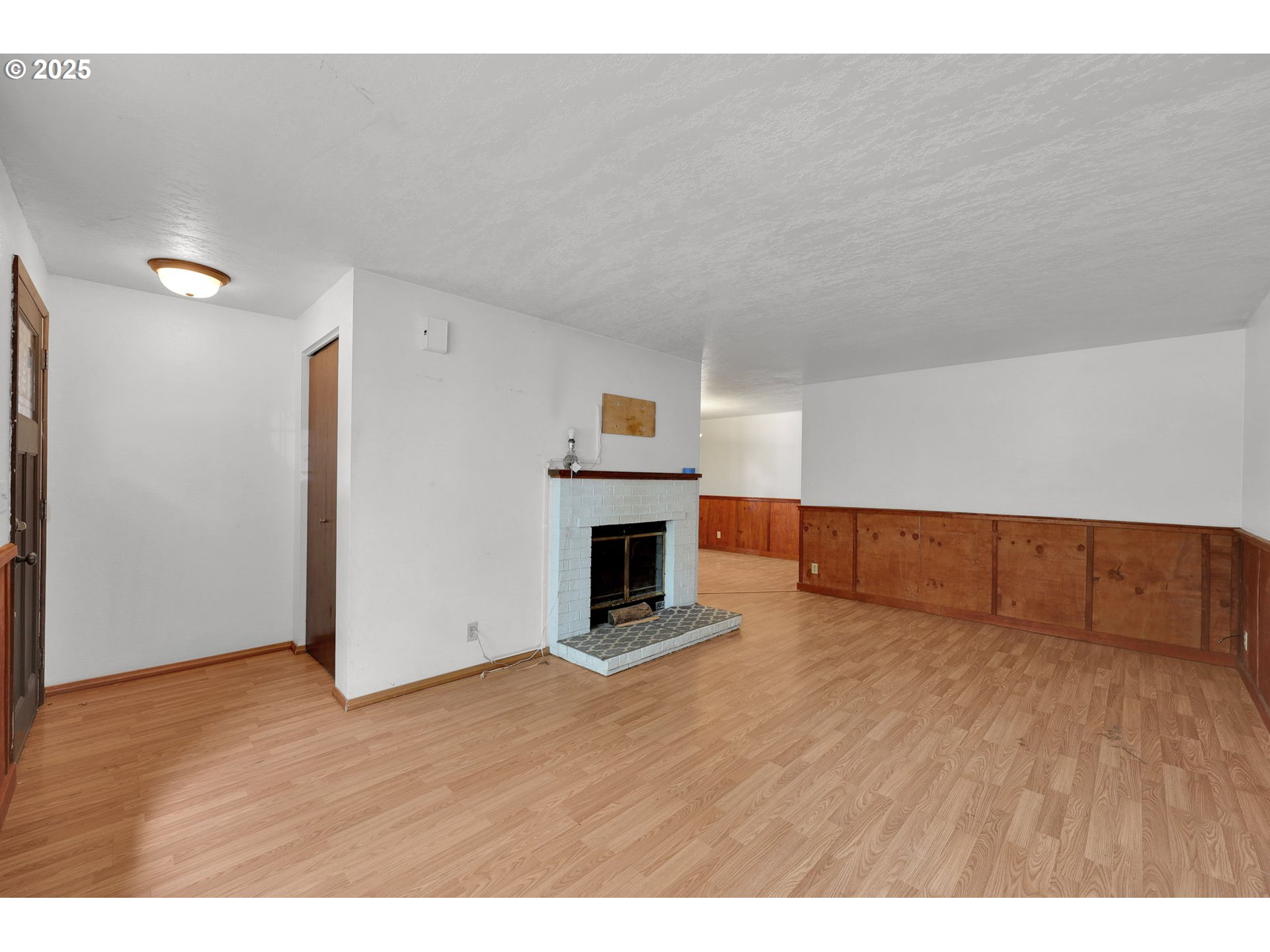 810 Birch Street Junction City, OR 97448 - Photo 4 of 22