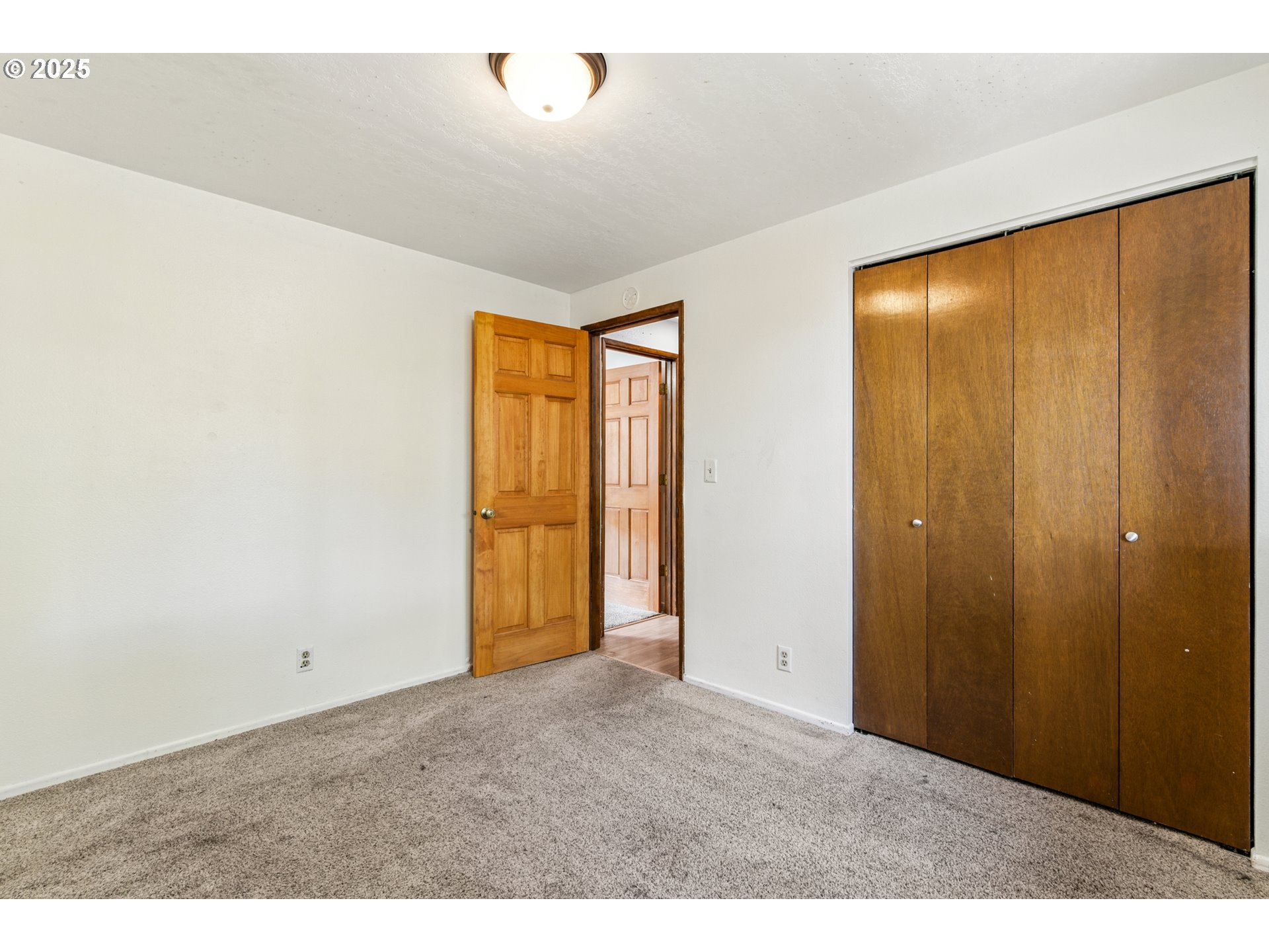 810 Birch Street Junction City, OR 97448 - Photo 10 of 22