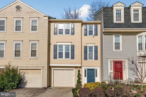 $645,000 | 7 South Floyd Street, Alexandria, VA 22304