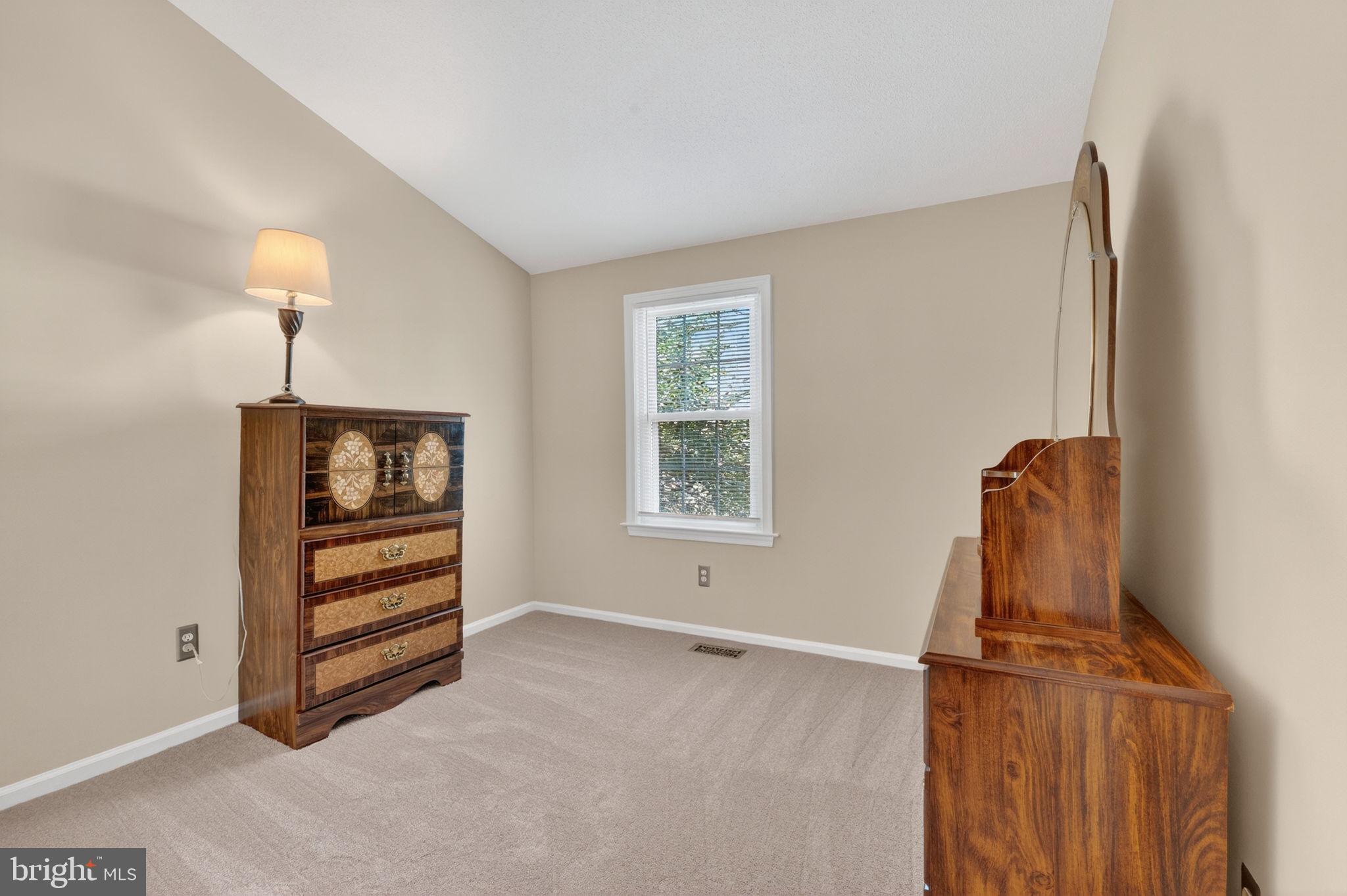 7 South Floyd Street Alexandria, VA 22304 - Photo 18 of 38