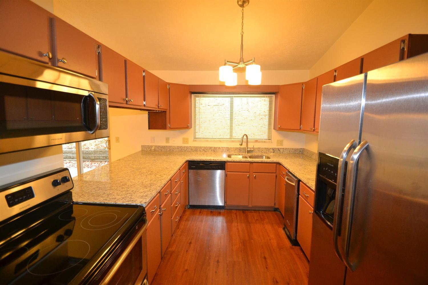 152 Asbury Road Cincinnati, OH 45255 - Photo 12 of 25