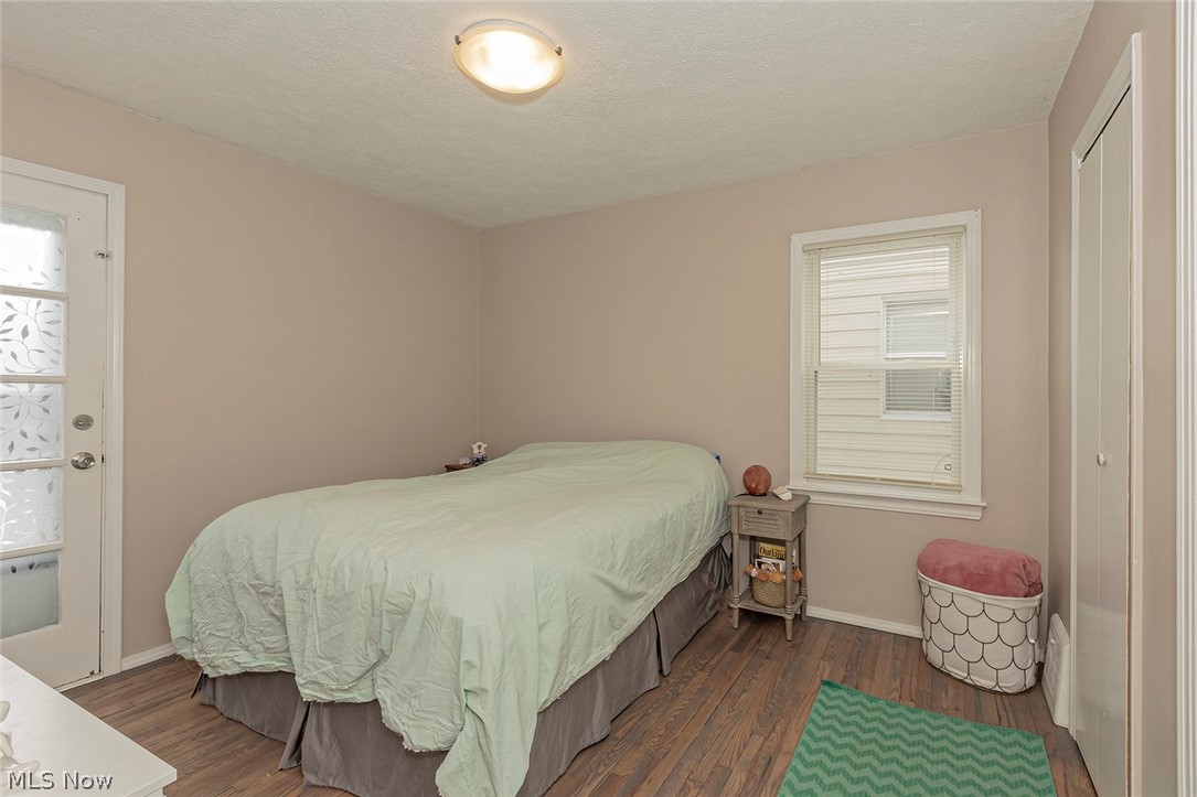 1101 Sunset Road Cleveland, OH 44124 - Photo 18 of 31