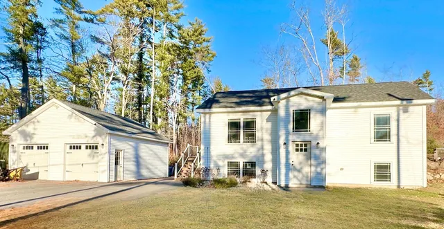 $415,000 | 3 Harris Road, Baldwin, ME 04024