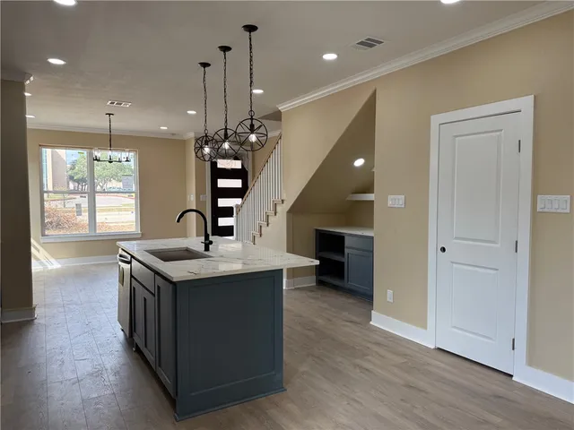 $2,275 | 807 South Coulter Drive, Bryan, TX 77803