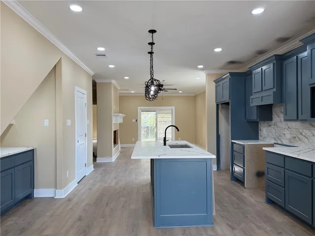 $2,275 | 807 South Coulter Drive, Bryan, TX 77803