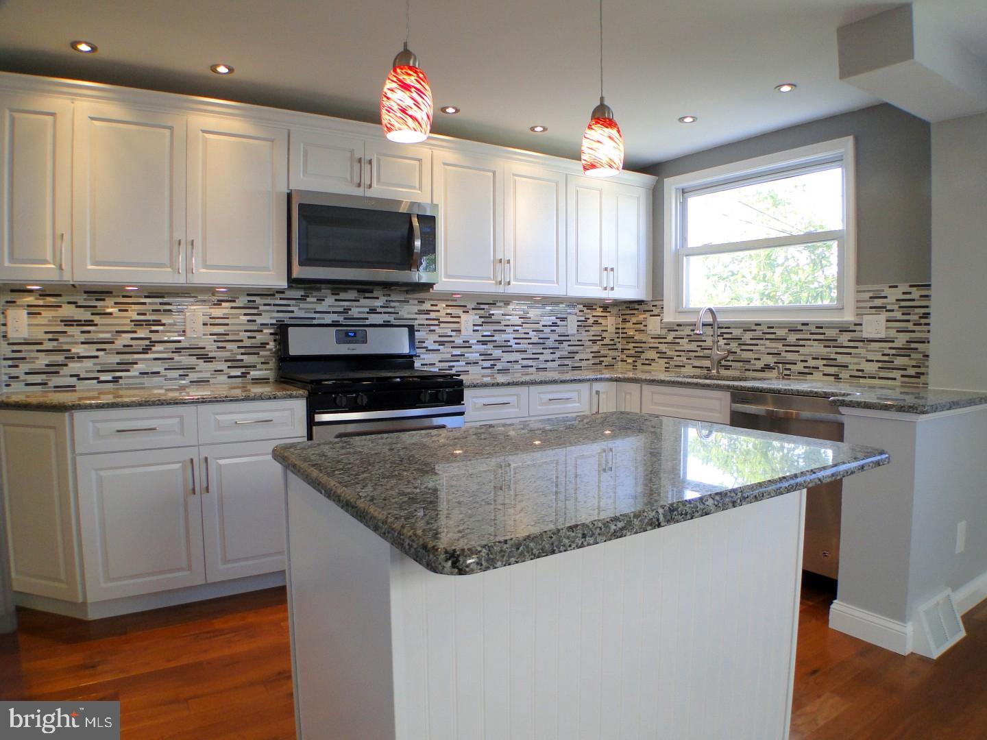 3440 Holyoke Road Philadelphia, PA 19114 - Photo 5 of 24 Kitchen