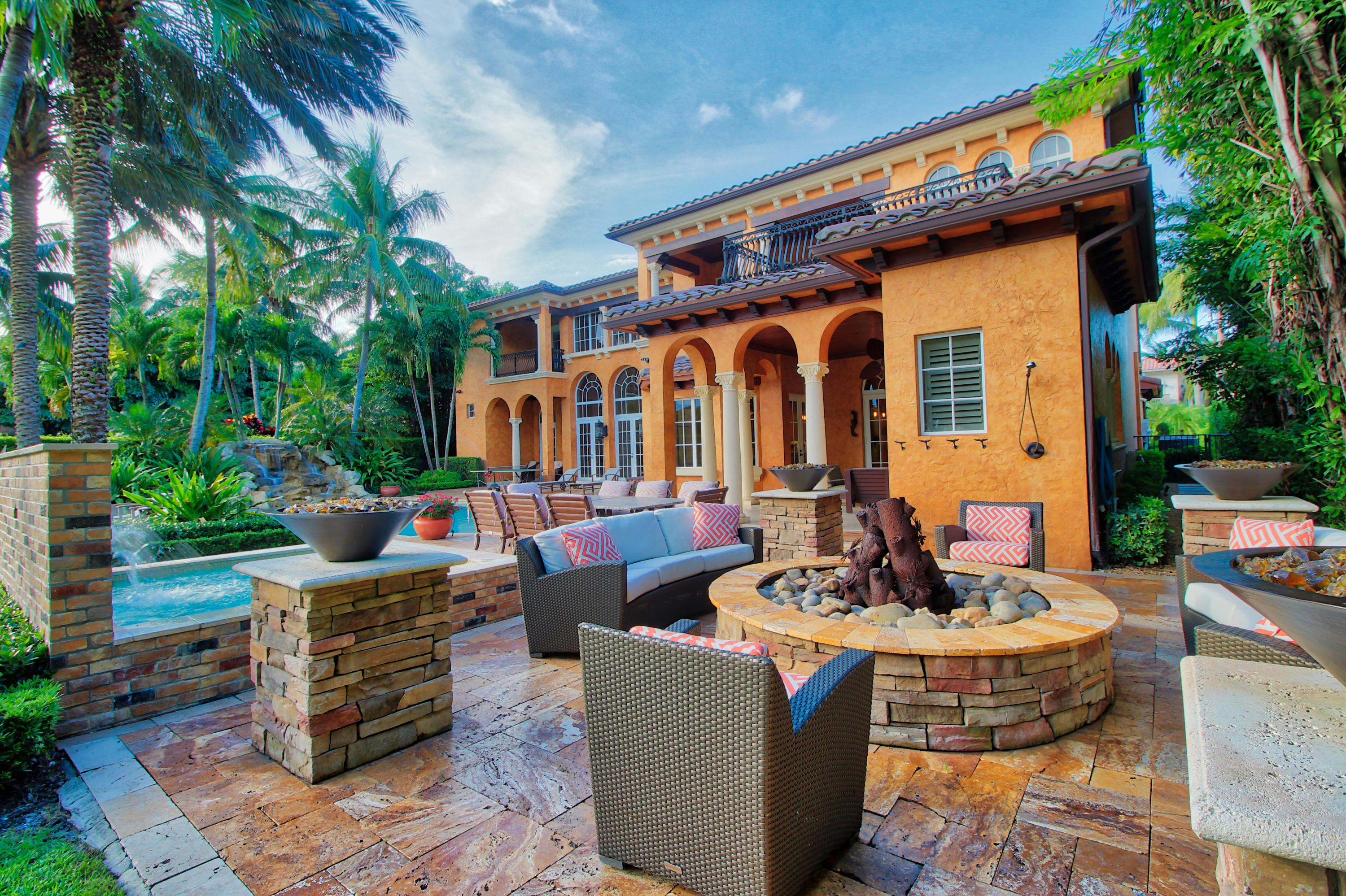 17139 Ave Le Rivage Boca Raton, FL 33496 - Photo 10 of 106 Fire Bowls