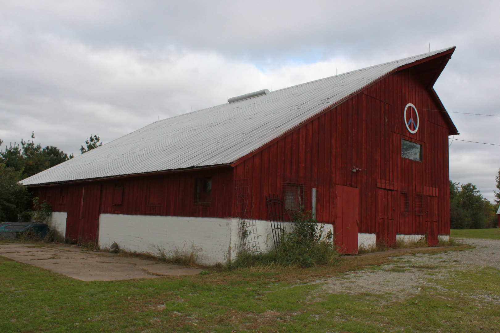 9827 Lyndon Road Lyndon, IL 61261 - Photo 4 of 20