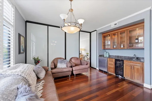 $5,250 | 11 Hayward Avenue, Unit 2001, San Mateo, CA 94401