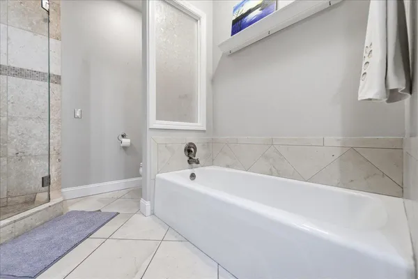 $5,250 | 11 Hayward Avenue, Unit 2001, San Mateo, CA 94401