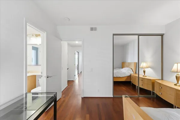 $5,250 | 11 Hayward Avenue, Unit 2001, San Mateo, CA 94401