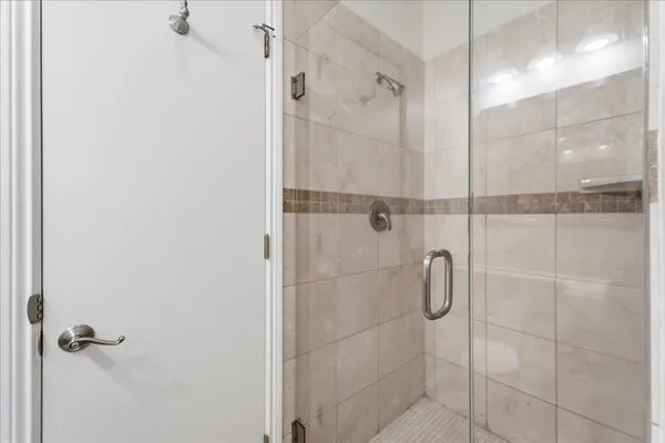 $5,250 | 11 Hayward Avenue, Unit 2001, San Mateo, CA 94401