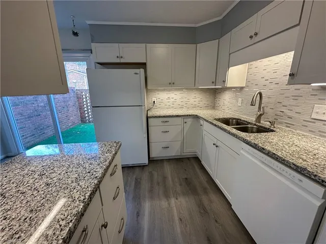 $135,000 | 207 Northpoint Avenue, Unit H, High Point, NC 27262