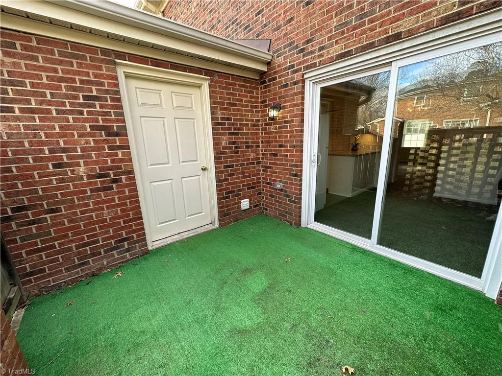 207 Northpoint Avenue, Unit H High Point, NC 27262 - Photo 23 of 48