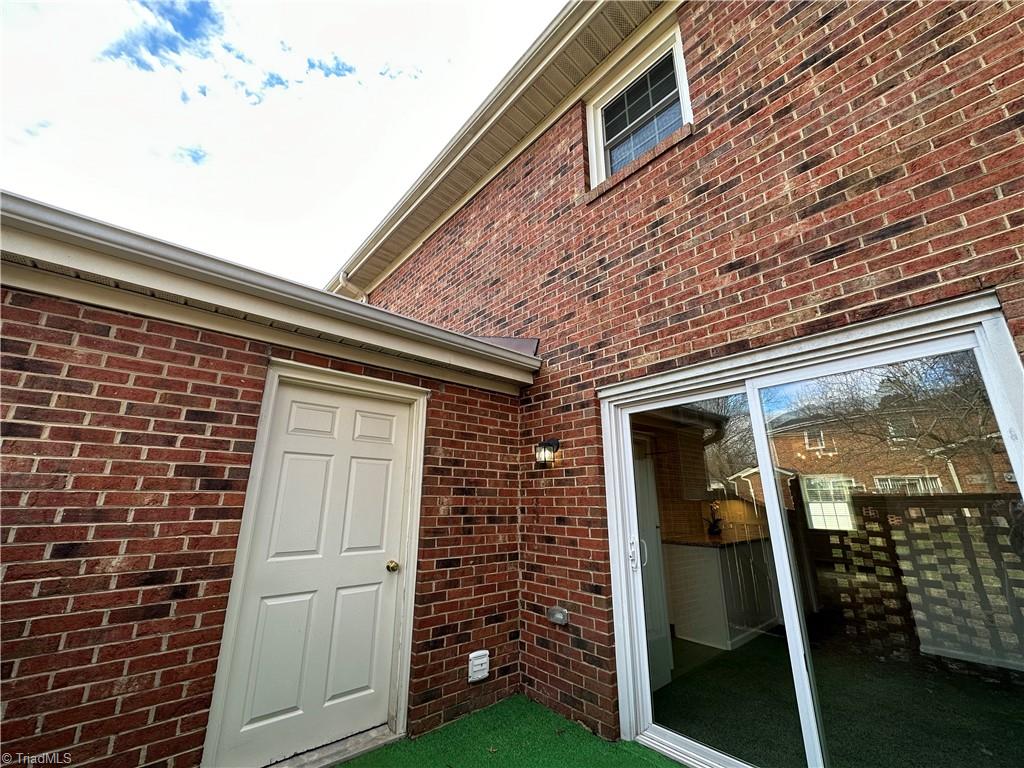 207 Northpoint Avenue, Unit H High Point, NC 27262 - Photo 24 of 48