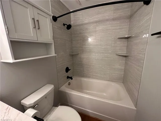 $135,000 | 207 Northpoint Avenue, Unit H, High Point, NC 27262