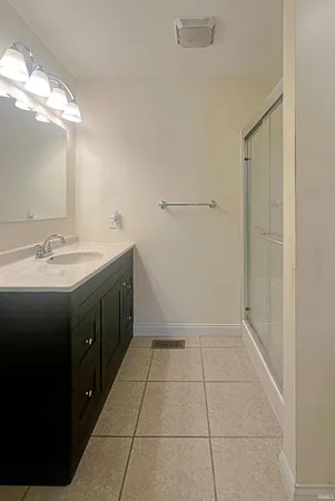 $225,000 | 903 Southwest 6th Street, Washington, IN 47501