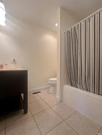 $225,000 | 903 Southwest 6th Street, Washington, IN 47501