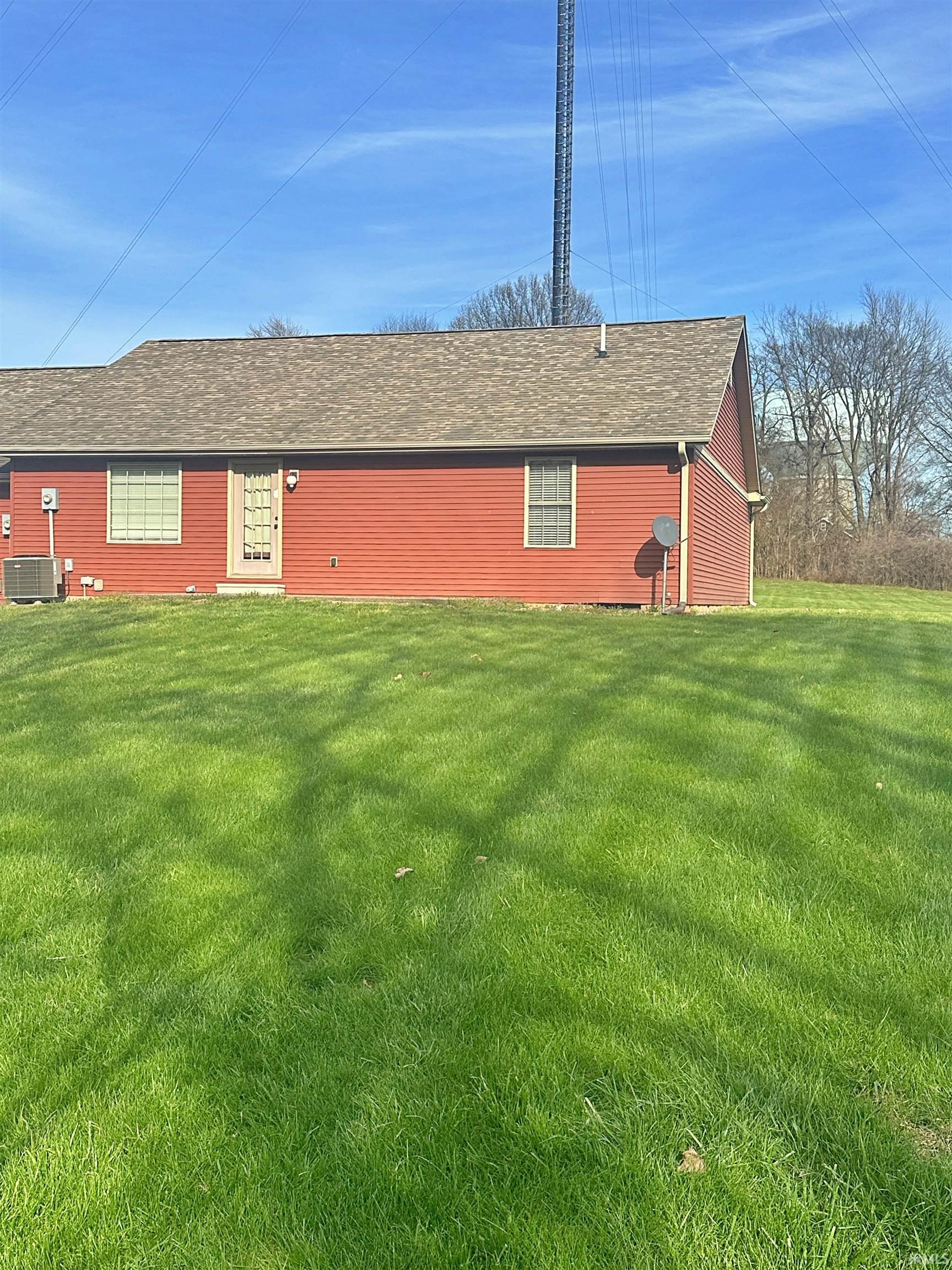 903 Southwest 6th Street Washington, IN 47501 - Photo 20 of 23