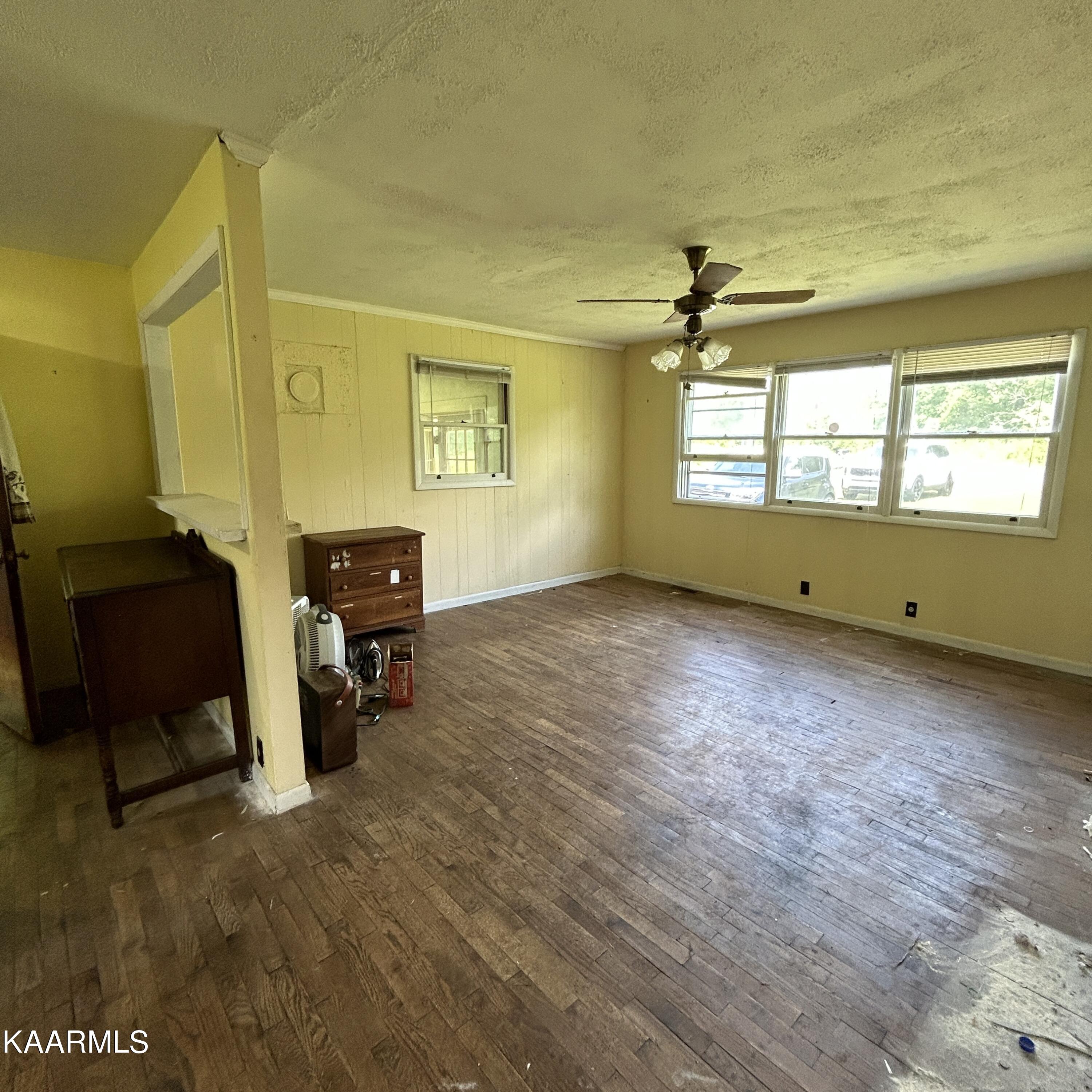 941 Huckleberry Springs Road Knoxville, TN 37914 - Photo 5 of 10 IMG_2650