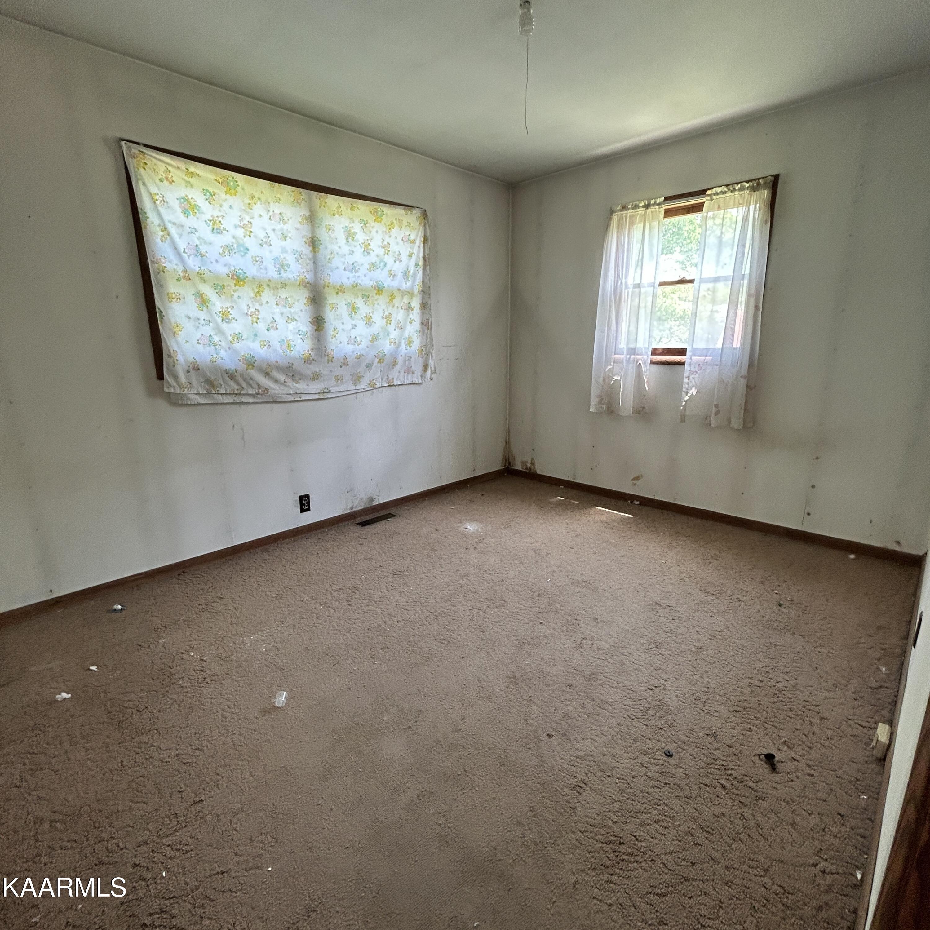 941 Huckleberry Springs Road Knoxville, TN 37914 - Photo 7 of 10 IMG_2649